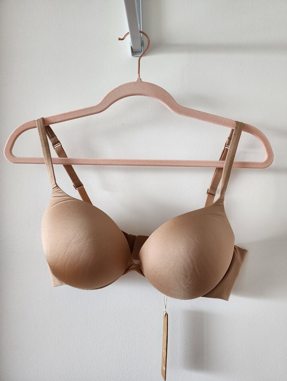 SKIMS Ultimate Push Up Plunge Bra Size 34D
